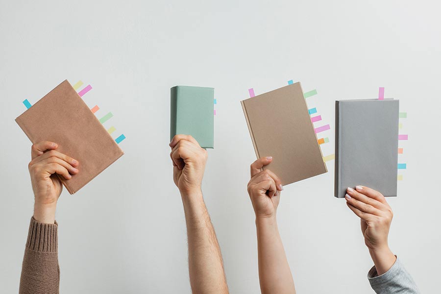 Online vs. In-Person English Classes: Which One Is Right for You?